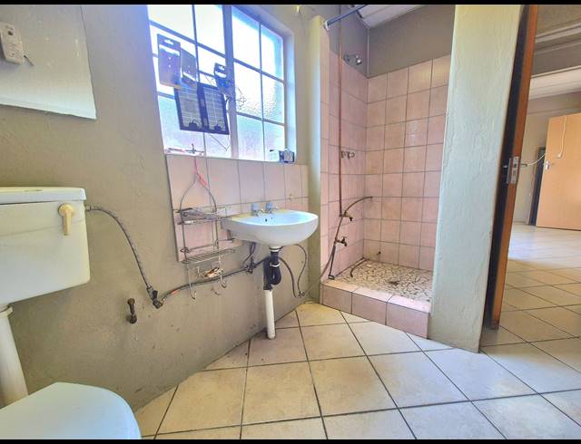 45M² OFFICE TO LET IN DALVIEW